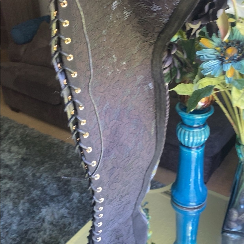 Shoe Dazzle Black Lace Up Boots